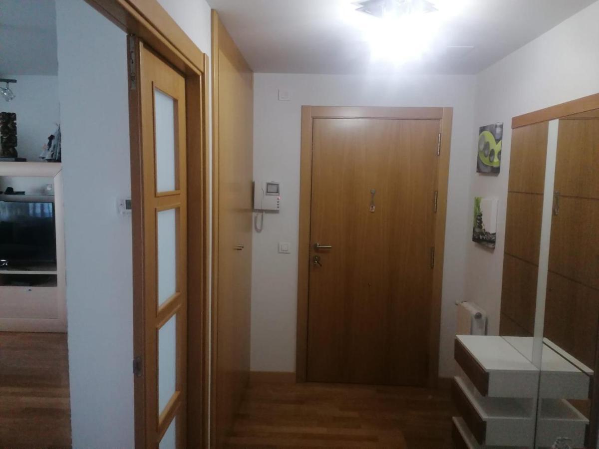Apartamento Praga فيتوريا غاستيِز المظهر الخارجي الصورة