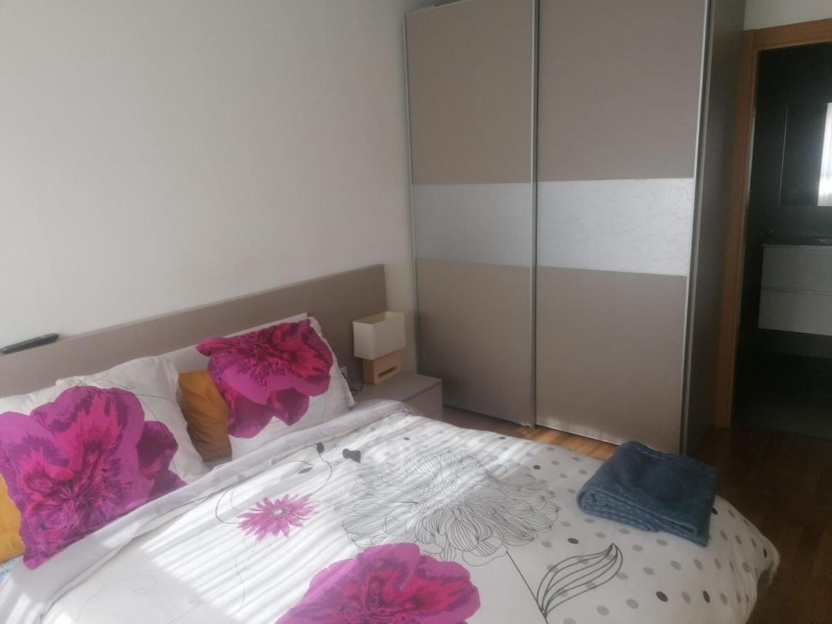 Apartamento Praga فيتوريا غاستيِز المظهر الخارجي الصورة